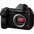 Panasonic Lumix DC-S1H Mirrorless Digital Camera Body with 20-60mm Lens Kit